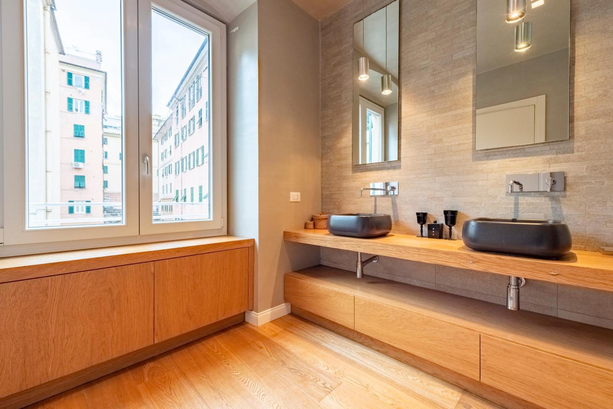Joivy Family Friendly Apt For 6, Near Royal Palace Museum Genoa Ngoại thất bức ảnh
