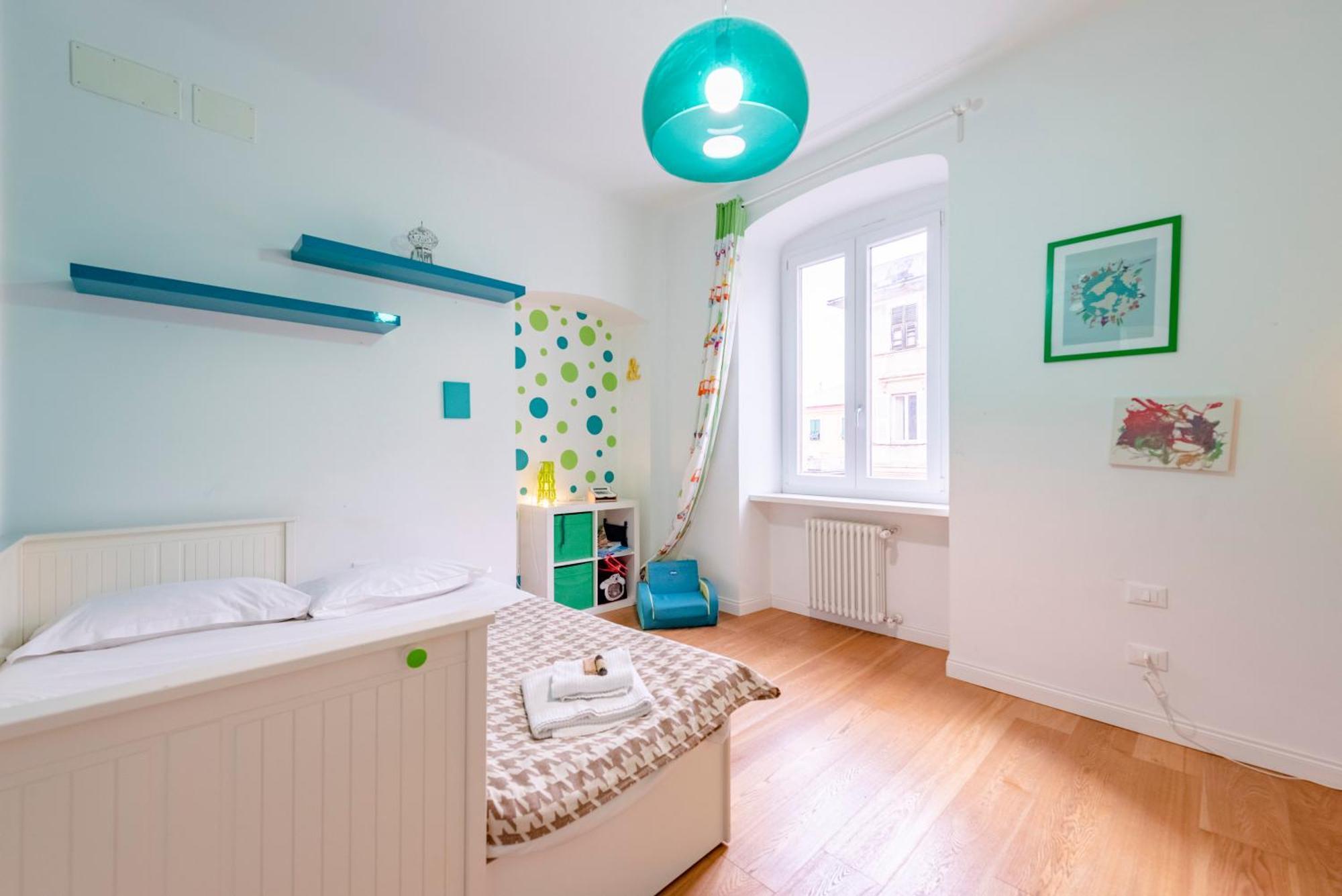 Joivy Family Friendly Apt For 6, Near Royal Palace Museum Genoa Ngoại thất bức ảnh