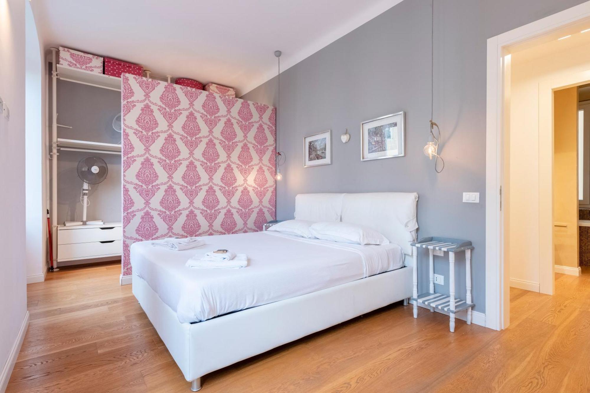 Joivy Family Friendly Apt For 6, Near Royal Palace Museum Genoa Ngoại thất bức ảnh