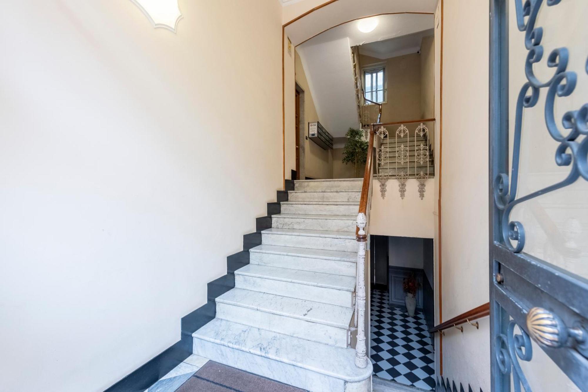 Joivy Family Friendly Apt For 6, Near Royal Palace Museum Genoa Ngoại thất bức ảnh