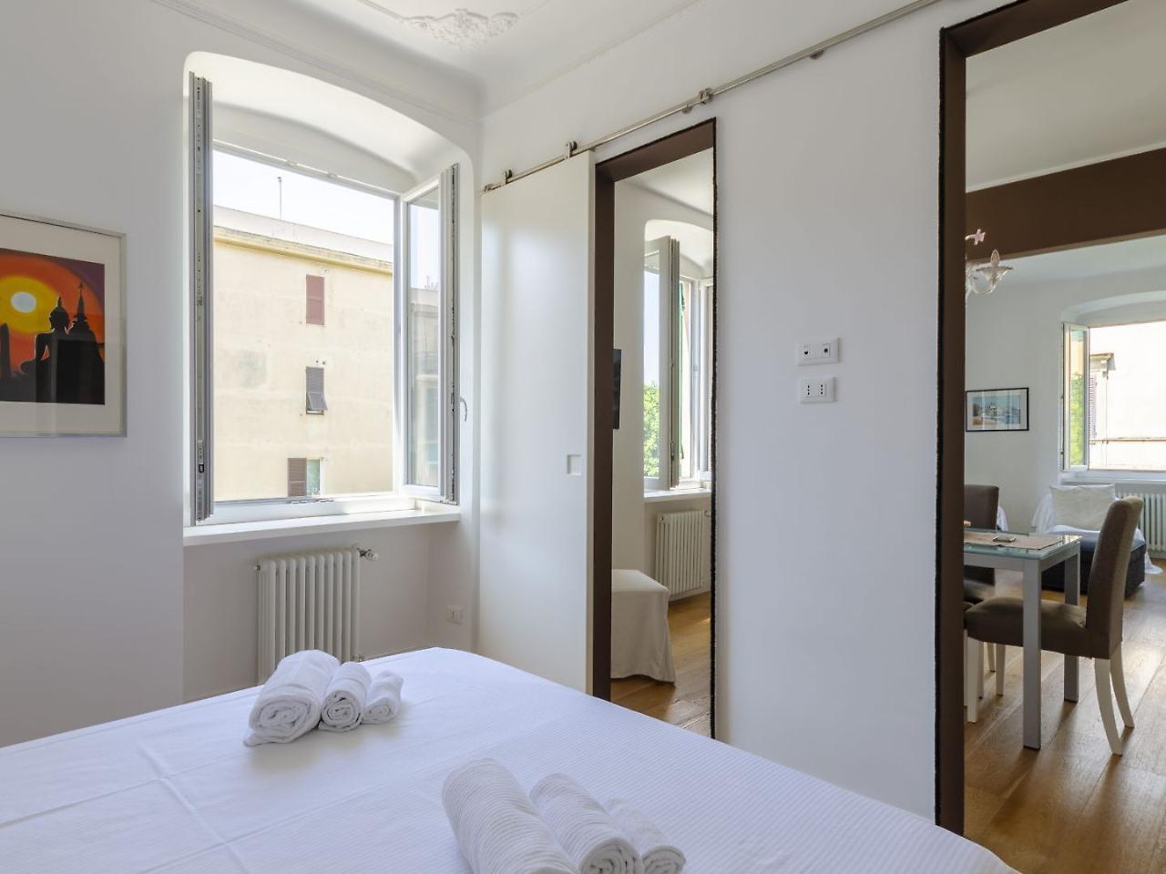 Joivy Family Friendly Apt For 6, Near Royal Palace Museum Genoa Ngoại thất bức ảnh